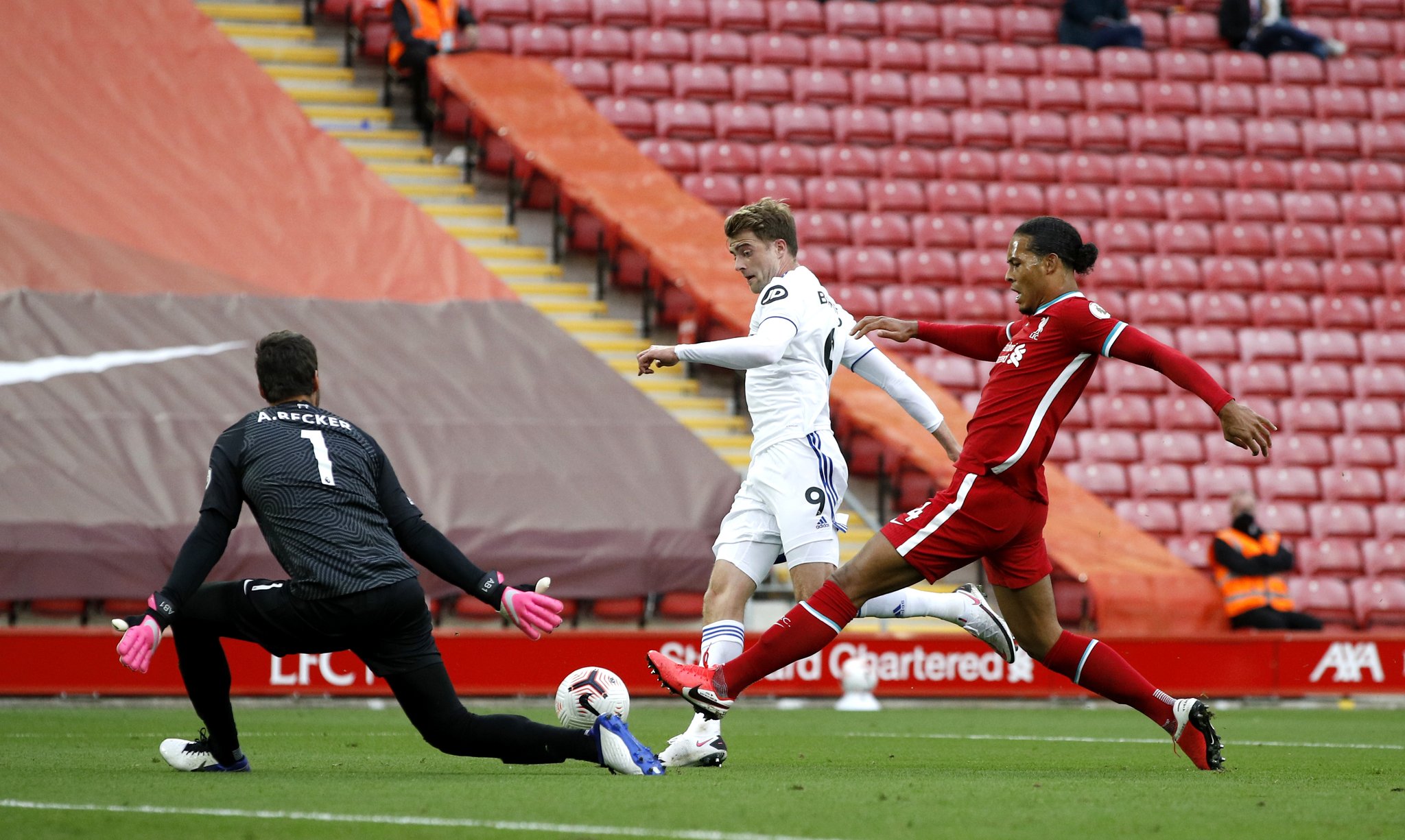 义常常被低 义常常被低